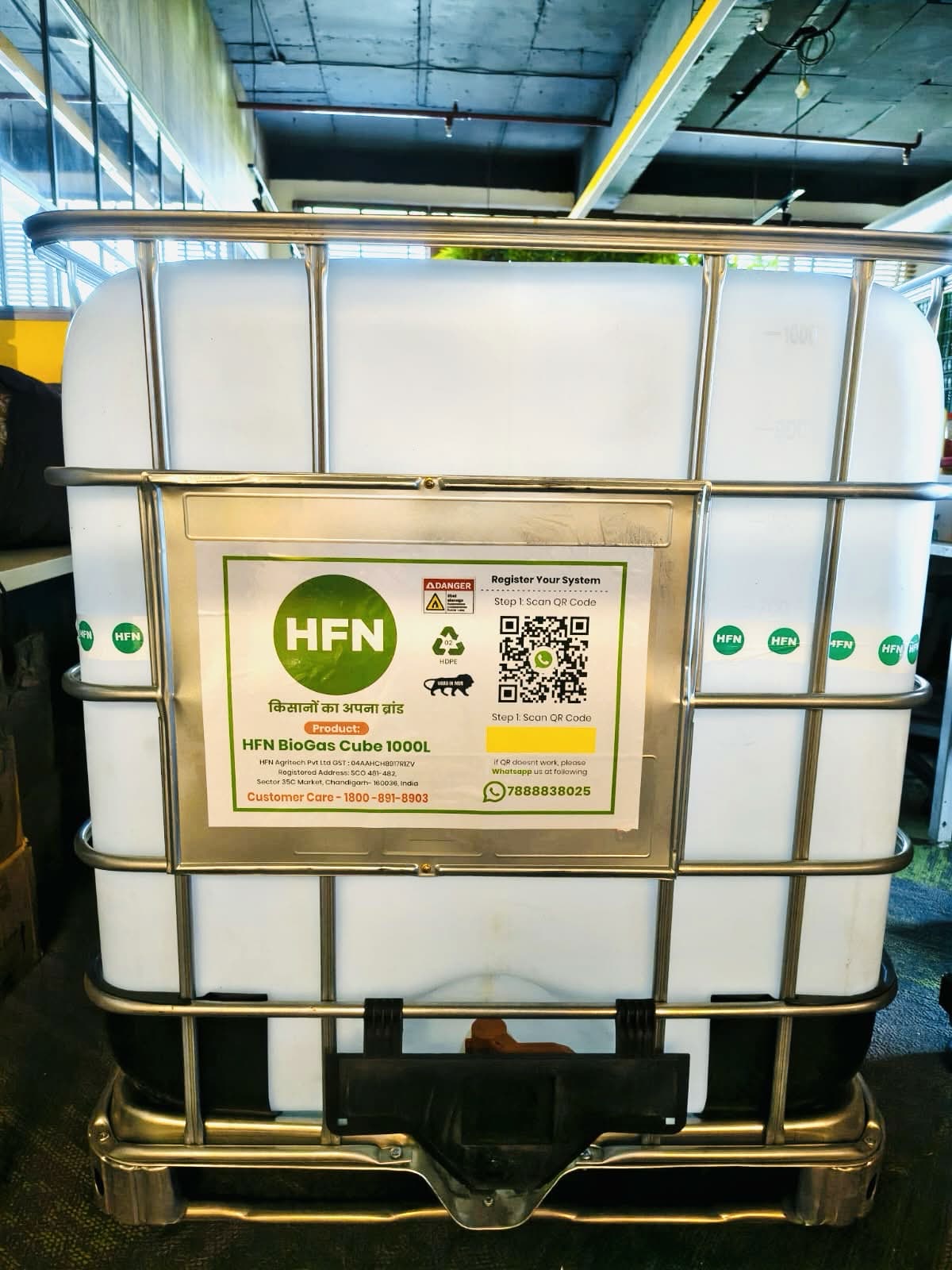 HFN BioGas Cube label and registration plate